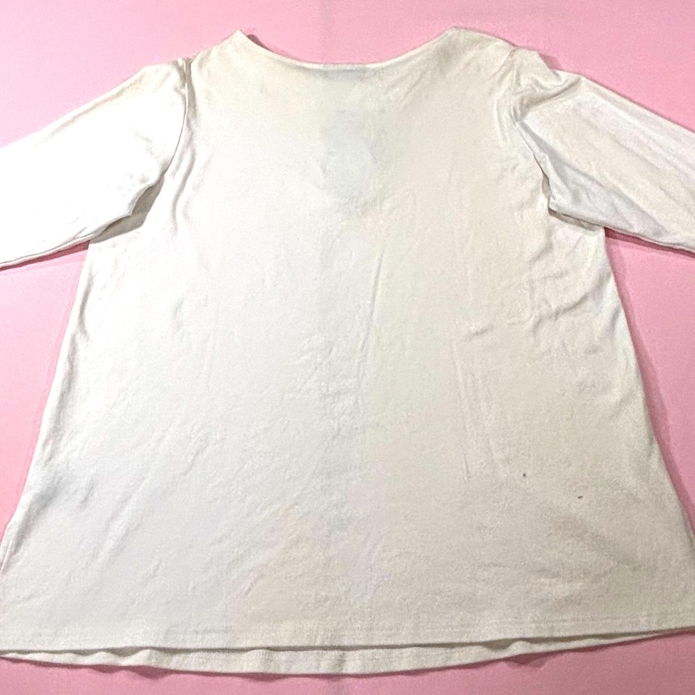 Bob Mackie top. Size 1X. White with Light Blue Design. Good condition. - Picture 5 of 9